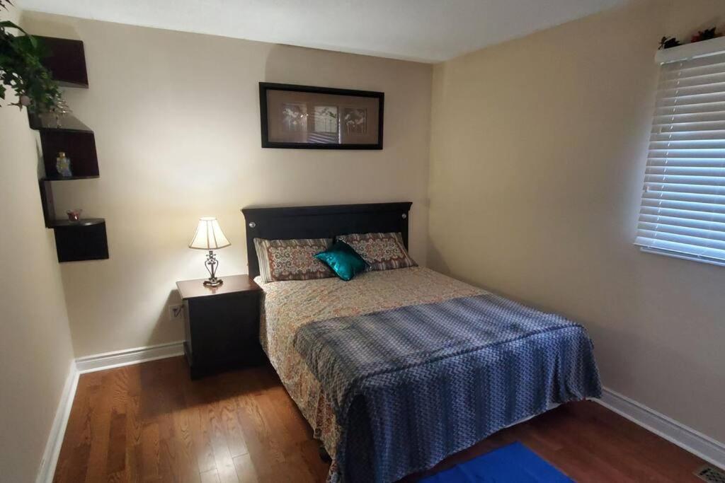 Beautiful House In Mississauga 아파트 외부 사진